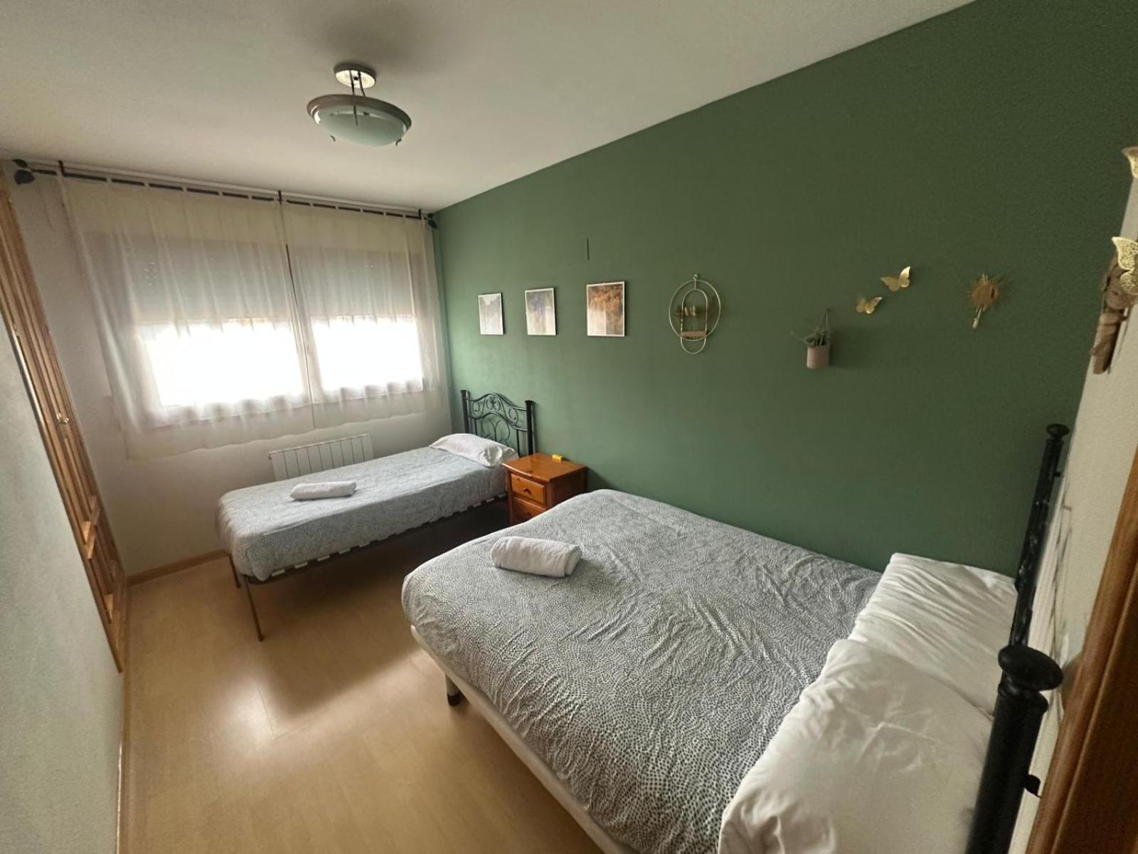 Apartament Penas De Aia Jaca Zewnętrze zdjęcie